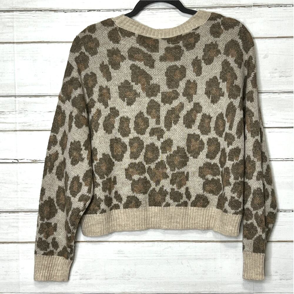American Eagle Cropped Leopard Print Sweater Size… - image 2